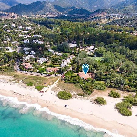 Villa Turchese - Exclusive Dimora On The Beach Geremèas Екстериор снимка